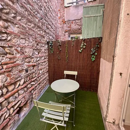 Centre Terrasse * Перпиньан